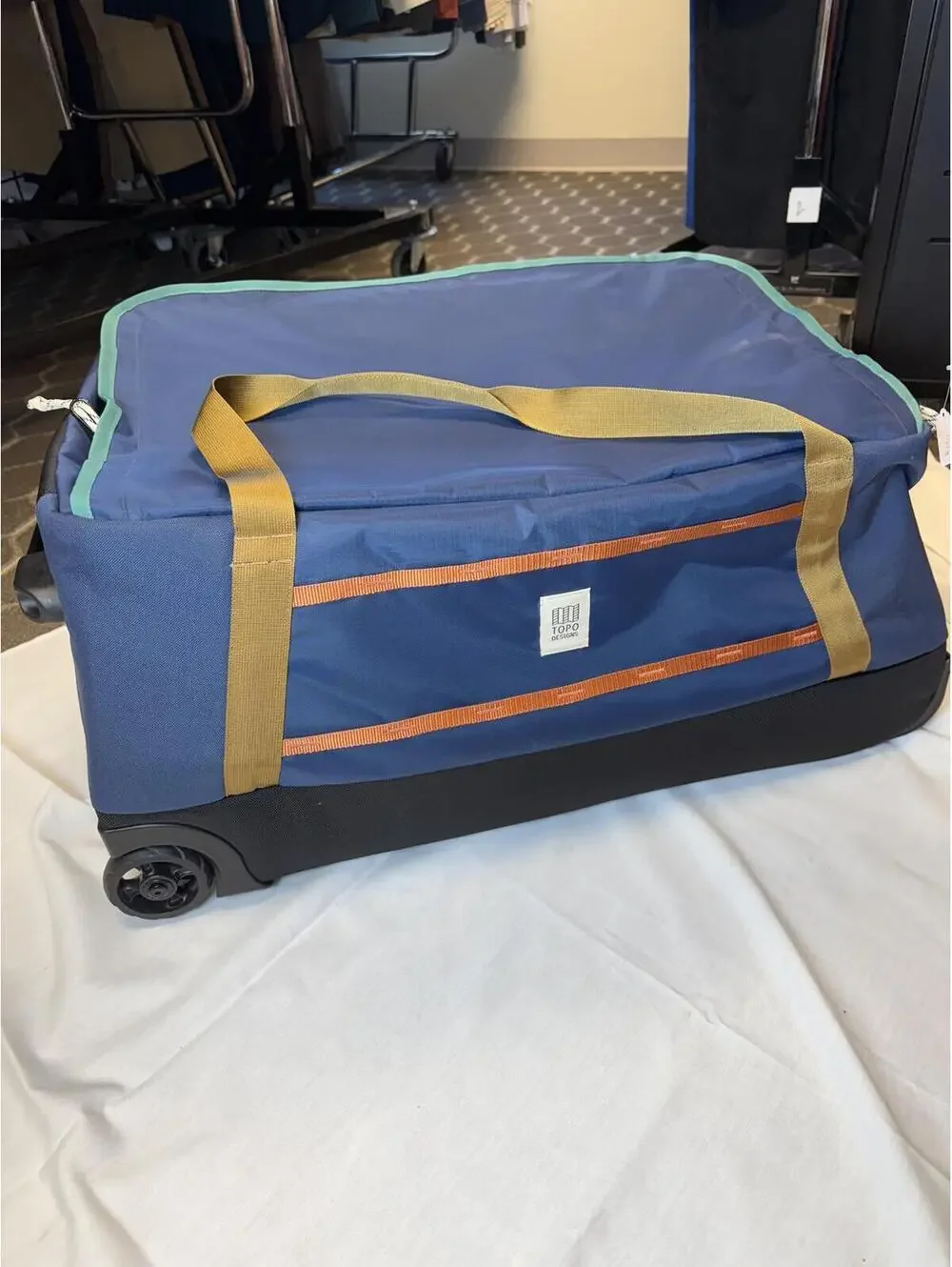 Topo Designs Wheeled Duffle Bag 90L